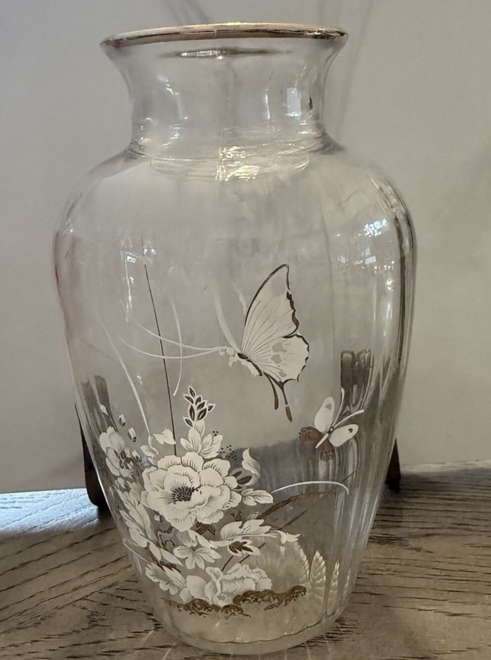 Vintage Italy Clear Glass Butterfly Floral Bohemian Theme Gold Rim Vase 7"